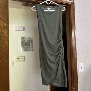 Leith Green Ruched Shift Dress Size Medium Excellent Condition